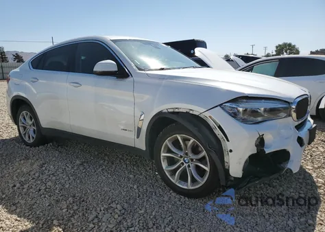 2015 BMW X6 xDrive35I z USA, uszkodzony, nr VIN 5UXKU2C55F0N77758